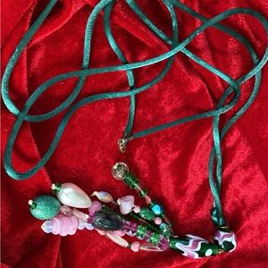 Elegant Multicolor Beaded Necklace